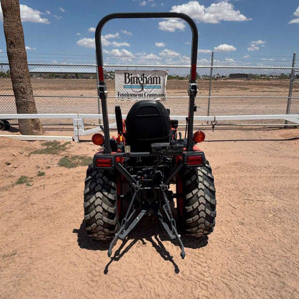 Image of Kubota B2301 equipment image 3