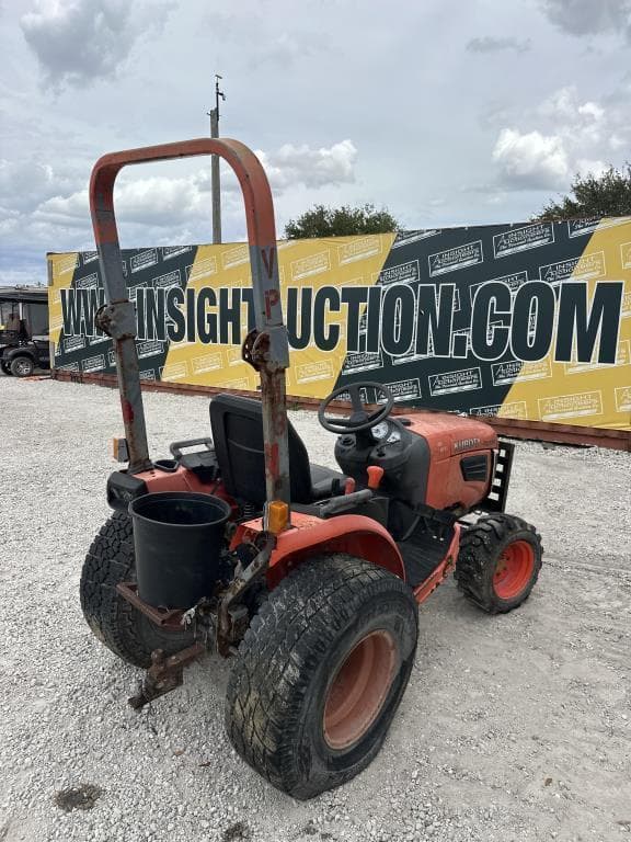 Image of Kubota B2320 equipment image 3