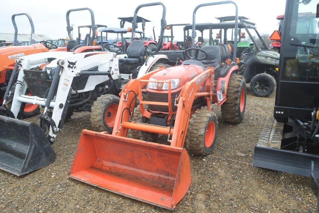 Image of Kubota B2320 Primary image