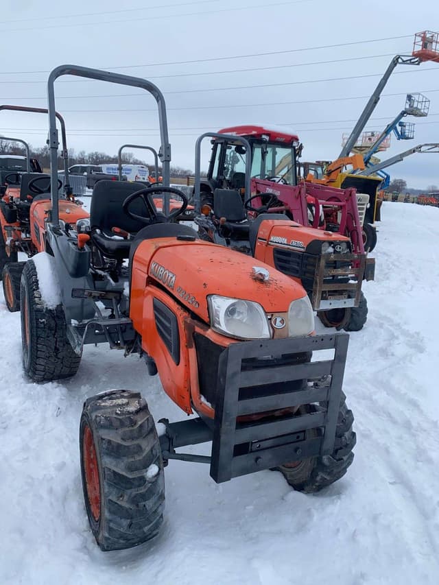 Image of Kubota B2320 equipment image 3