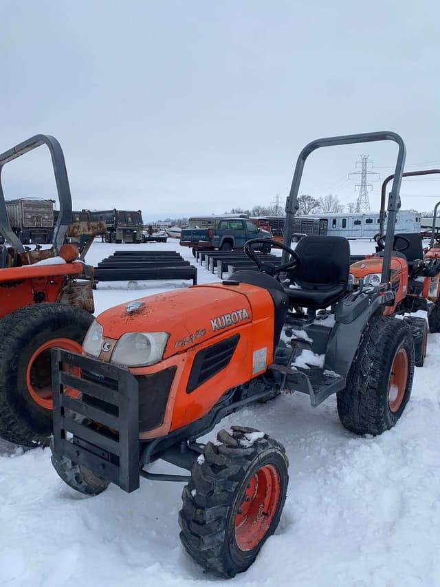 Image of Kubota B2320 equipment image 1