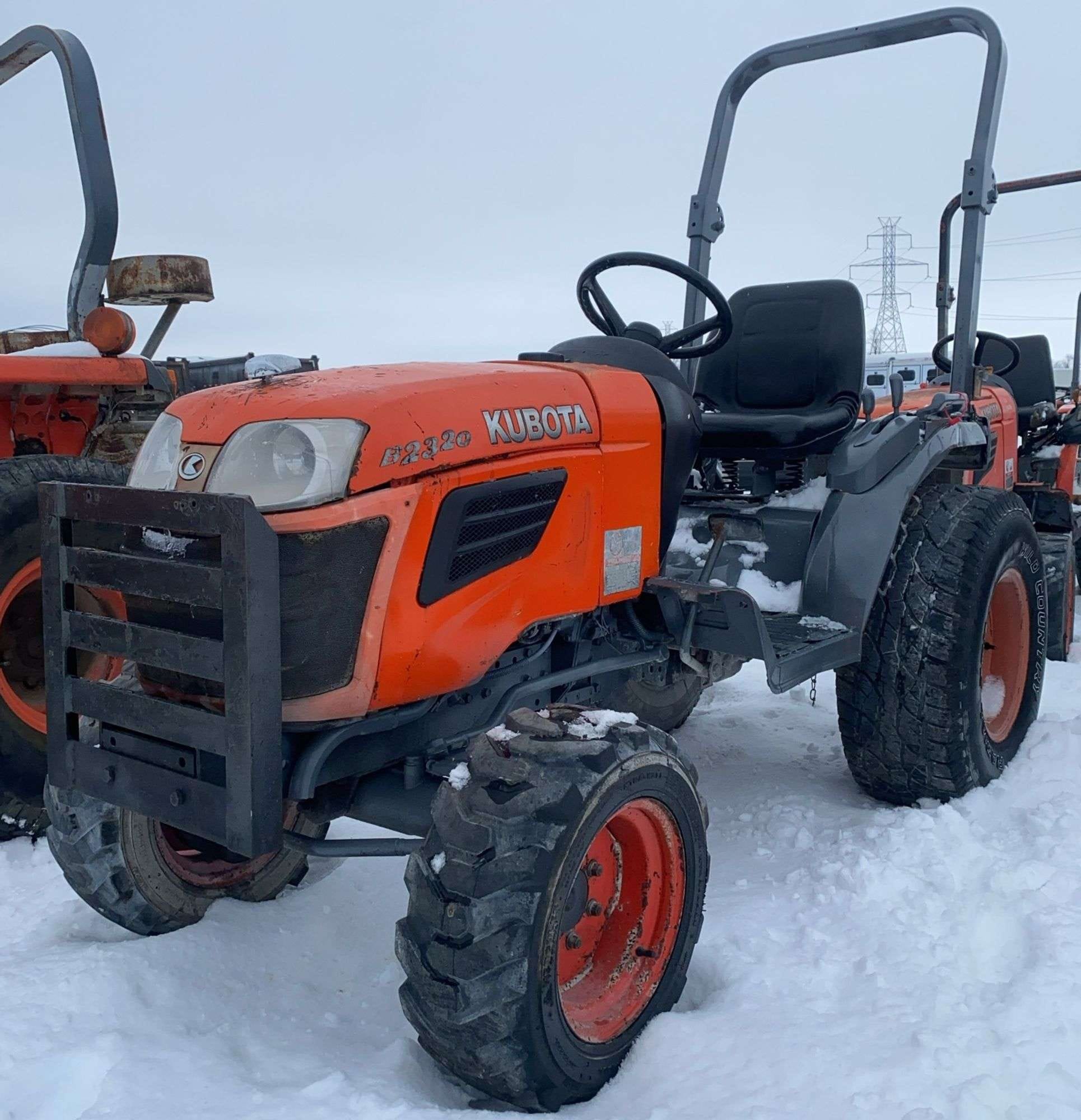 Kubota B2320 Equipment Image0