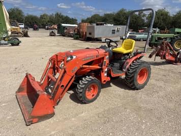 Main image Kubota B2320
