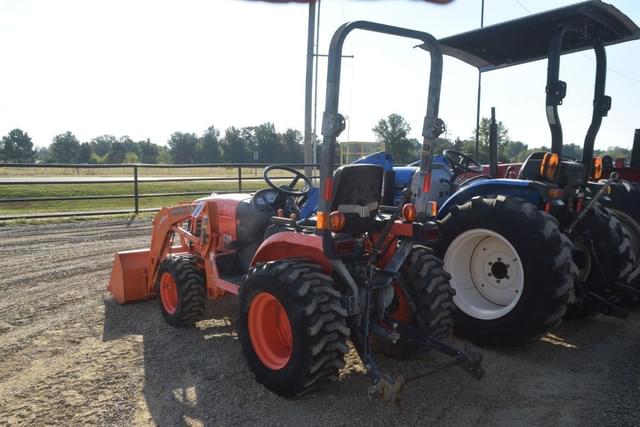 Image of Kubota B2320 equipment image 1