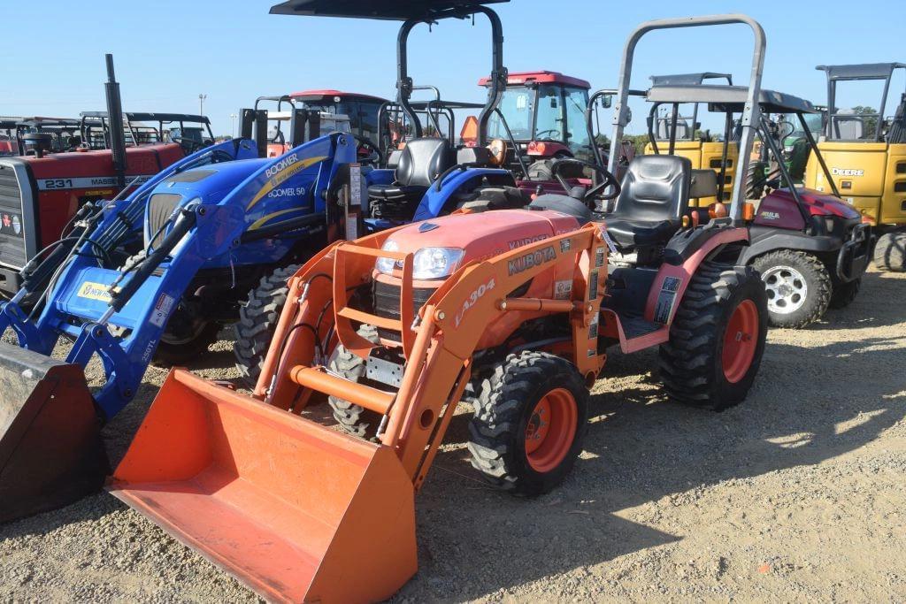 Image of Kubota B2320 Primary image