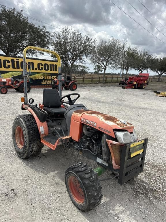 Image of Kubota B2320 equipment image 4