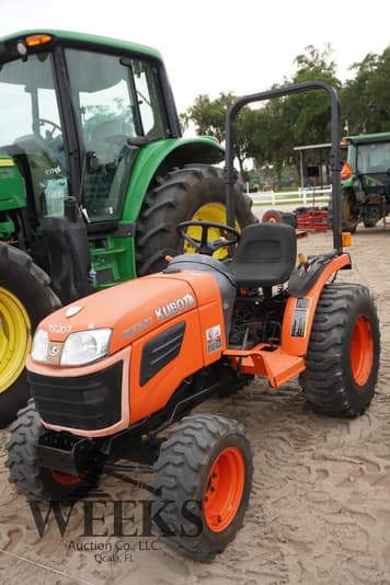 Main image Kubota B2320