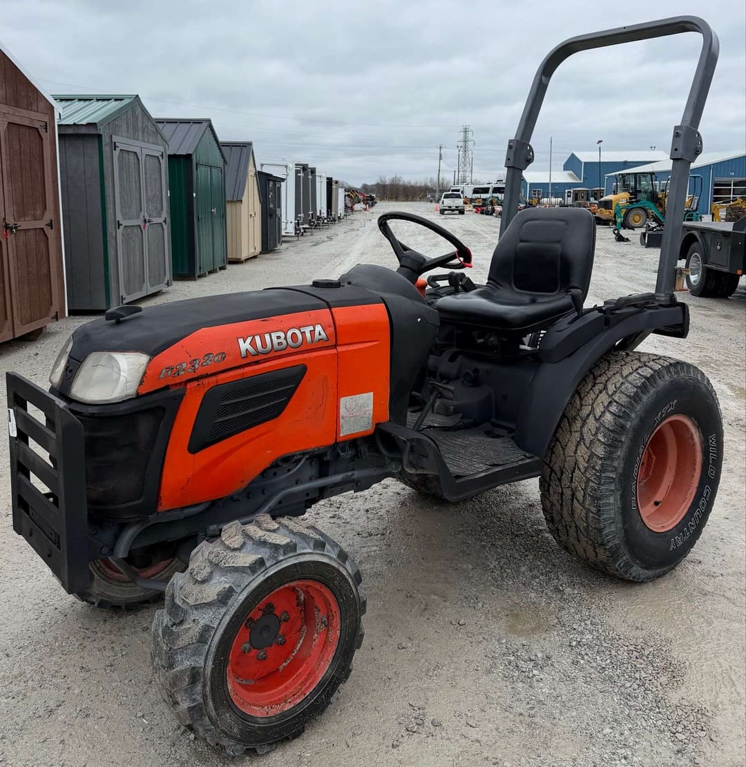 Image of Kubota B2320 Primary image
