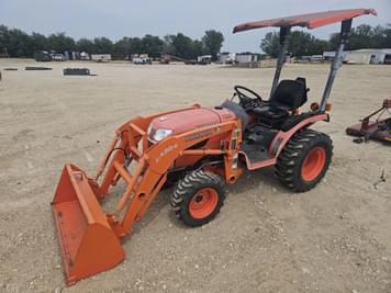 Main image Kubota B2320