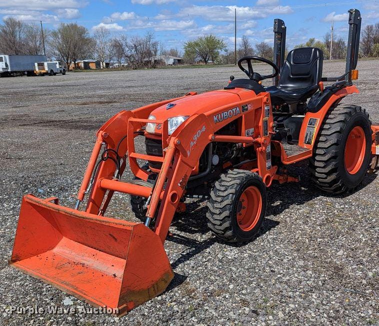 Main image Kubota B2320