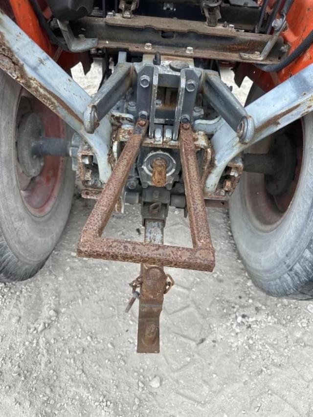 Image of Kubota B2320DTN equipment image 2