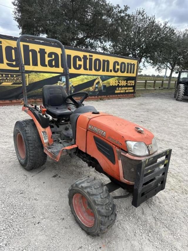 Image of Kubota B2320 equipment image 4