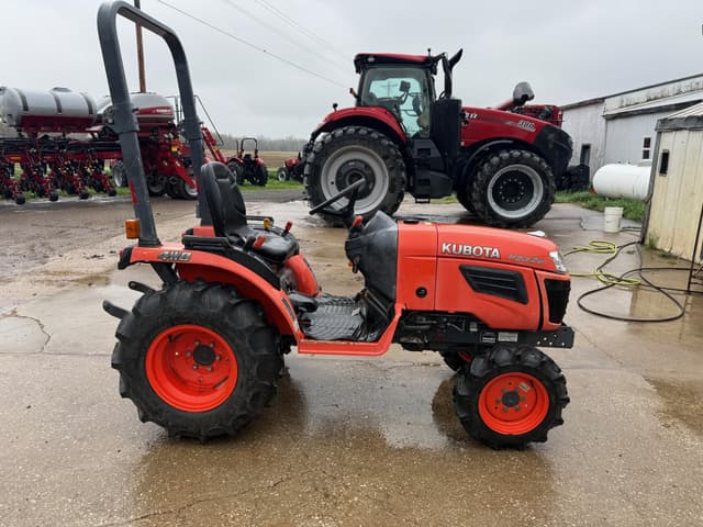 Image of Kubota B2320HSD equipment image 4