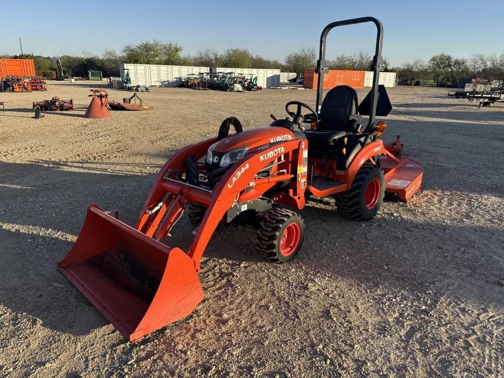 Kubota B2301 Equipment Image0