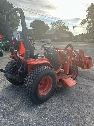 Image of Kubota B2400HSD equipment image 3