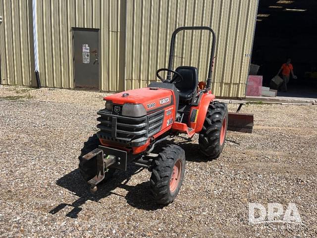 Image of Kubota B2400 equipment image 1