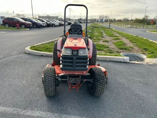 Image of Kubota B2400HSD equipment image 1