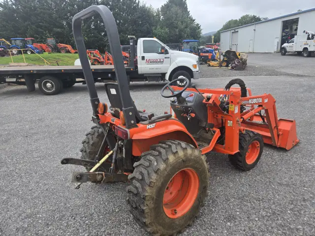 Image of Kubota B2400HSD equipment image 1