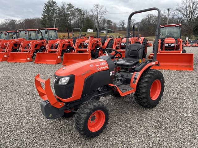 Image of Kubota B2401 equipment image 3