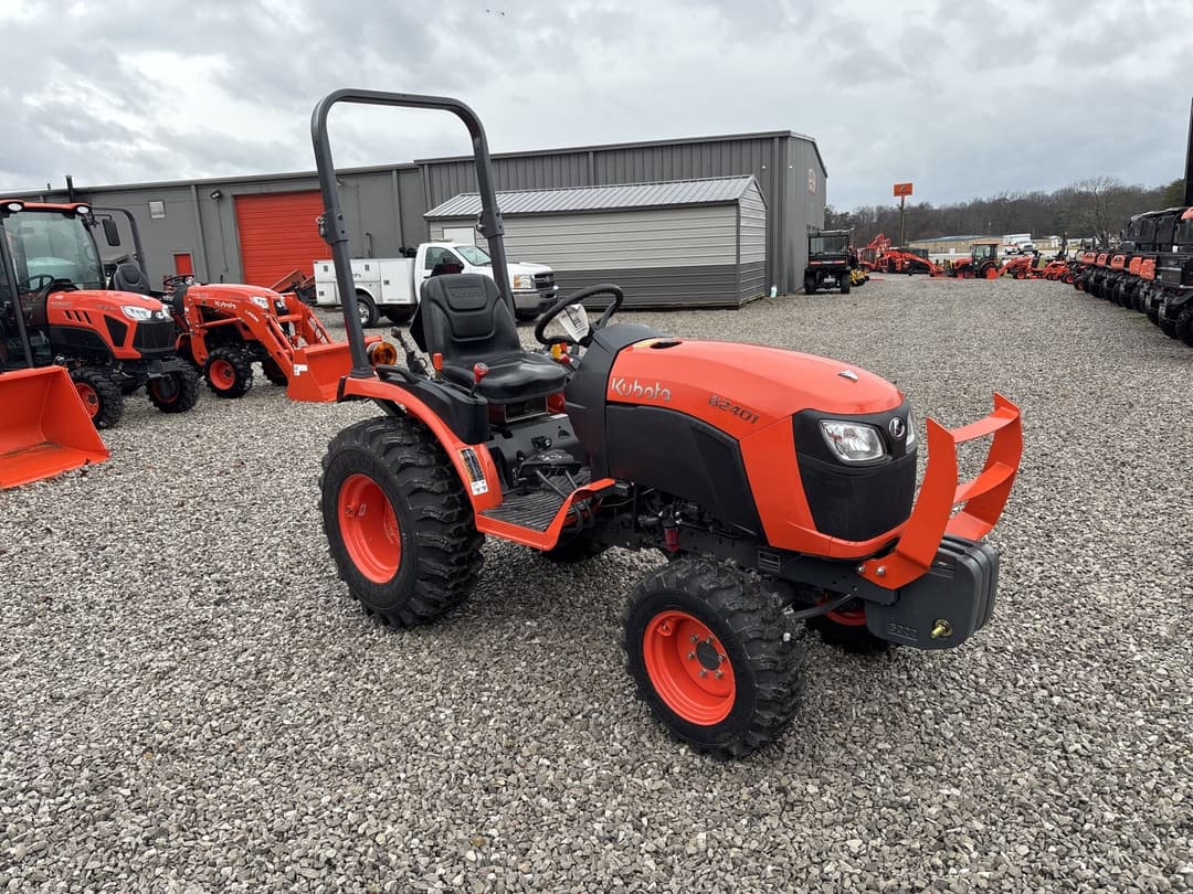 Image of Kubota B2401 Primary image