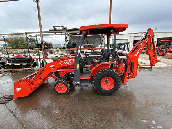 Image of Kubota B26 equipment image 4