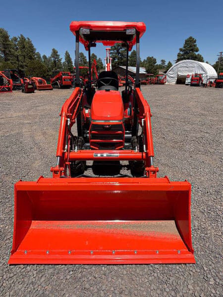 Kubota B26 Equipment Image0