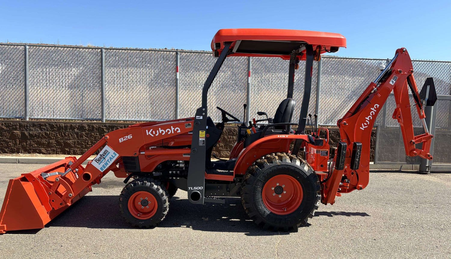 Kubota B26 Equipment Image0