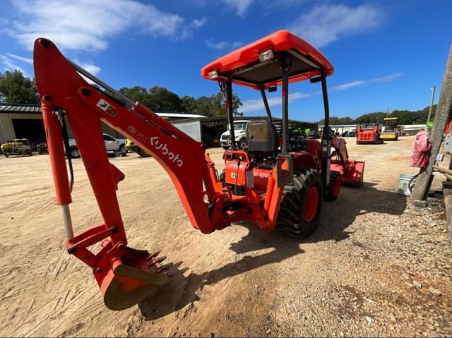 Image of Kubota B26 equipment image 4