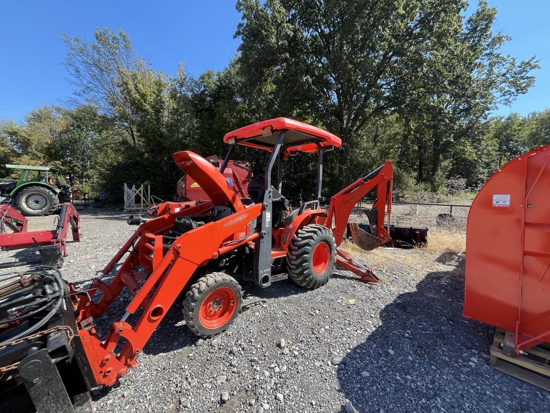 Main image Kubota B26