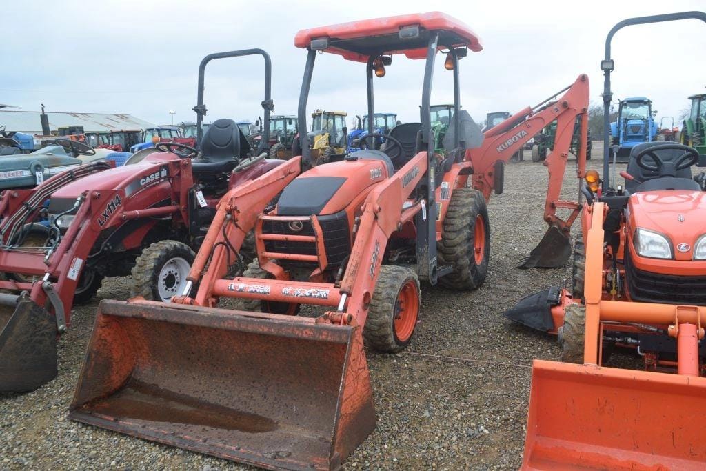 Kubota B26 Equipment Image0