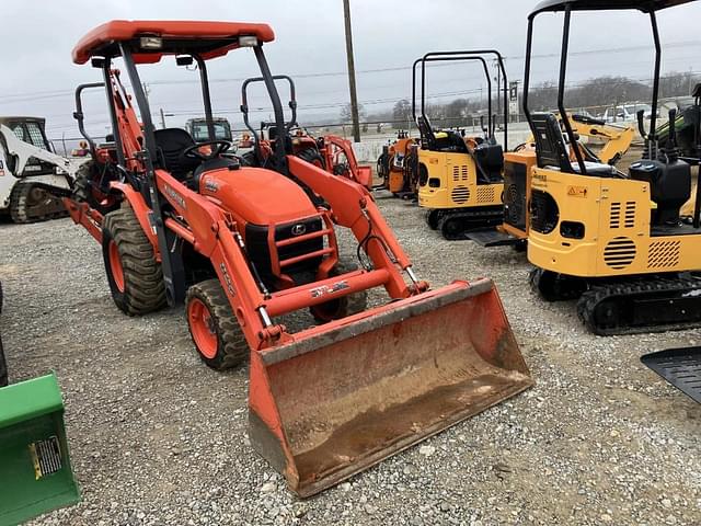 Image of Kubota B26 equipment image 1