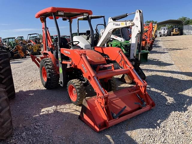 Image of Kubota B26 equipment image 1