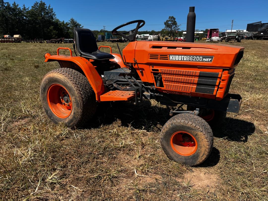 Image of Kubota B6200 Primary image