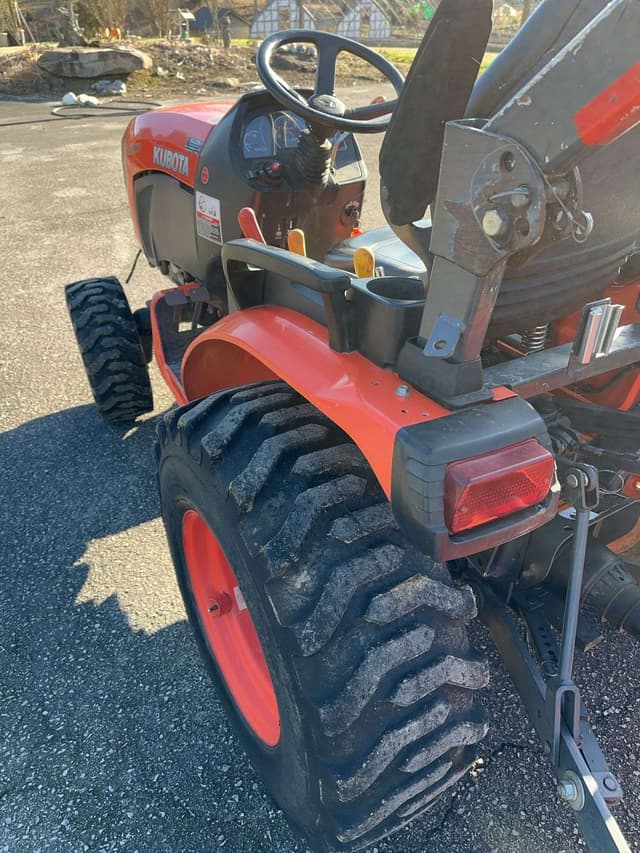 Image of Kubota B2601 equipment image 1