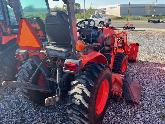 Image of Kubota B2601HSD equipment image 2