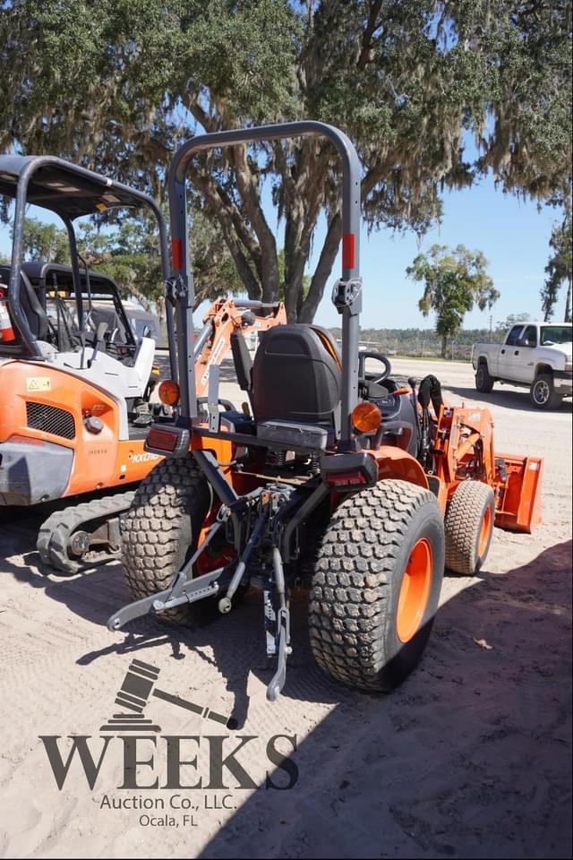 Image of Kubota B2601HSD equipment image 3