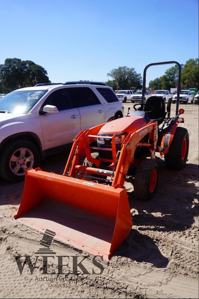 Image of Kubota B2601HSD equipment image 1