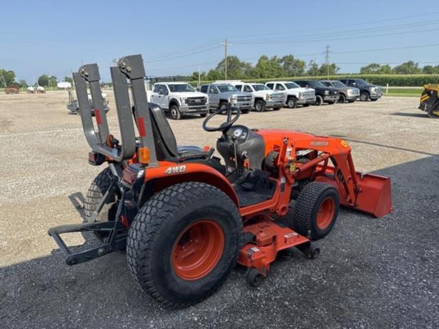 Image of Kubota B2620 equipment image 3