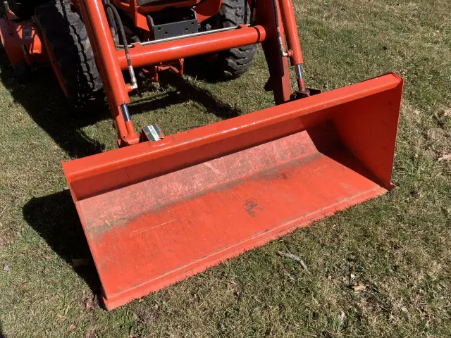 Image of Kubota B2620HSD equipment image 4