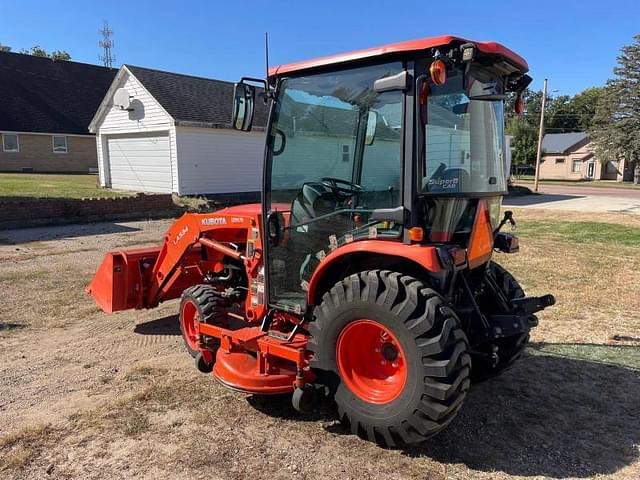 Image of Kubota B2650 equipment image 3