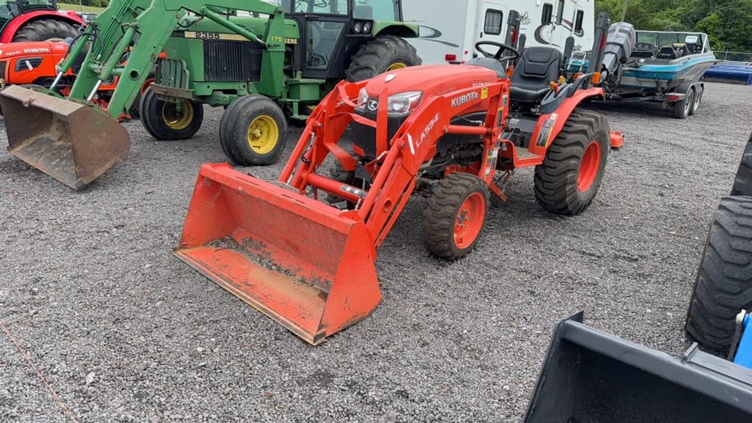 Image of Kubota B2650 Primary image