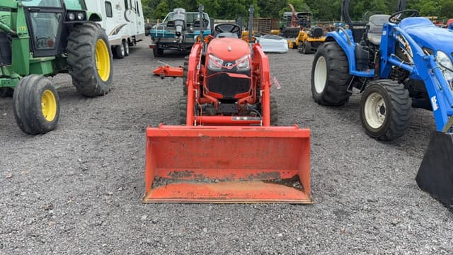 Image of Kubota B2650 equipment image 1