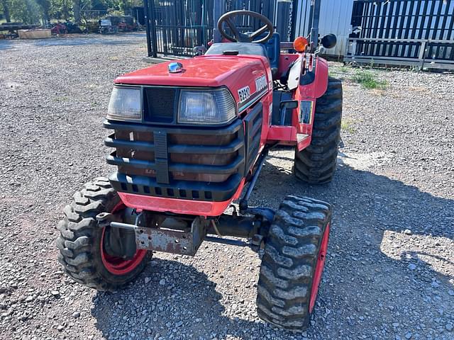 Image of Kubota B2910 equipment image 3