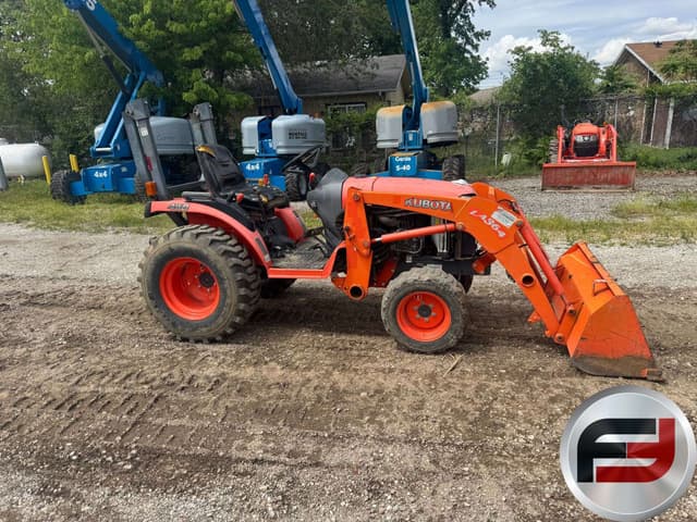 Image of Kubota B2920 equipment image 3