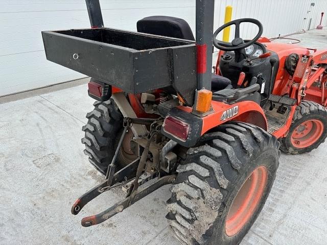 Image of Kubota B2920 equipment image 3