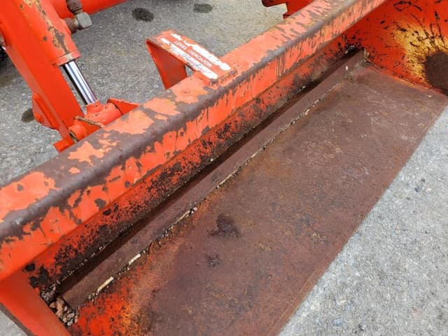 Image of Kubota B3030 equipment image 4