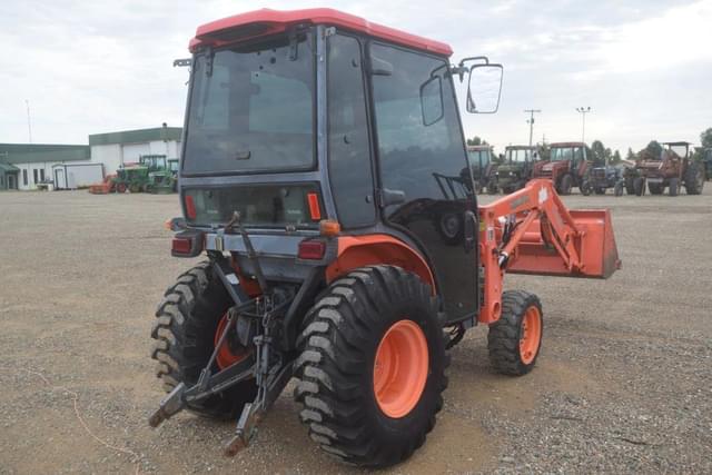 Image of Kubota B3030 equipment image 2