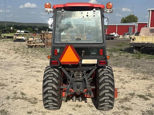 Image of Kubota B3030 equipment image 3