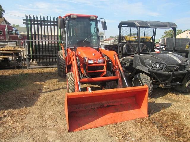 Image of Kubota B3030 equipment image 2