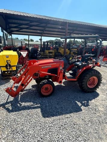 Main image Kubota B3030